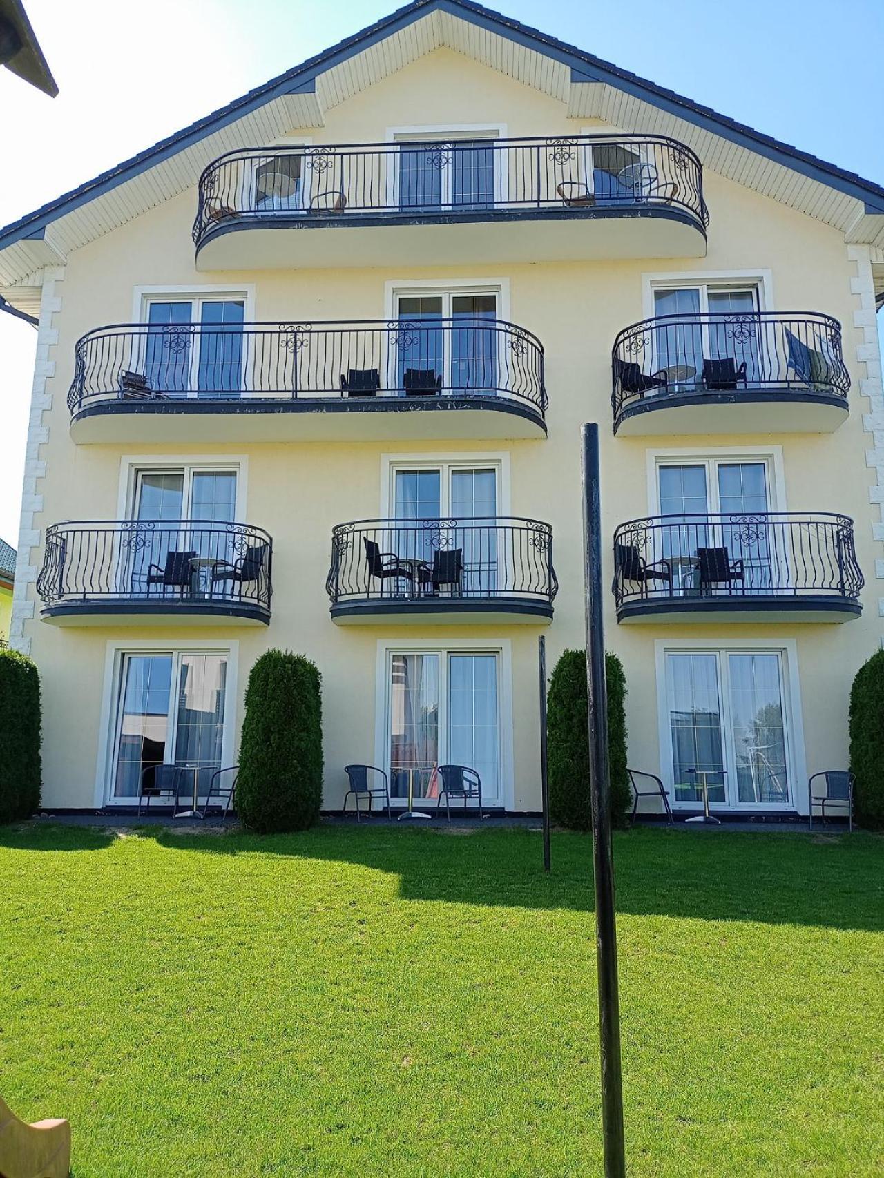 Villa Over Lake Mielno  Exterior photo